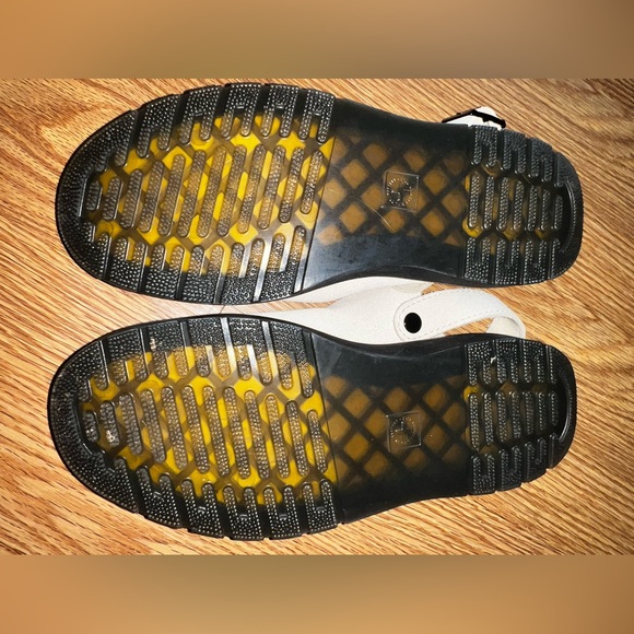 Dr. Martens Women's Jorge II Suede Clogs size 8 - Picture 3 of 7